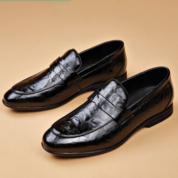 Spring Summer Breathable Slip-On 2024 New Surface Soft Sole Versatile Casual Loafers Men's Leather Shoes_vogvips.com