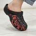 Men's High-End Color-Blocked Clogs, Soft-Soled Beach Shoes For Men And Women, Summer Non-Slip And Breathable_vogvips.com