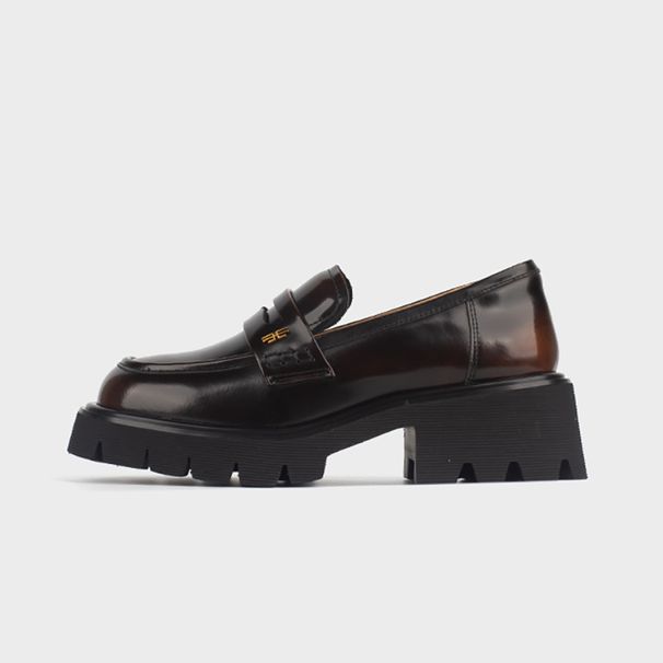 A new style of small leather shoes for women increasing single shoes leather thick soled loafers_vogvips.com
