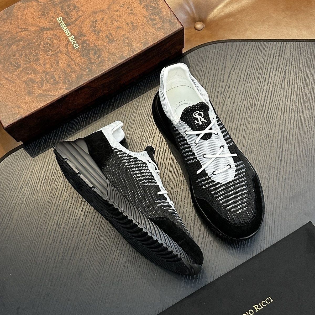 New Trendy Men's Summer Knitted Comfortable Breathable Sneakers Slip-On Fashion Casual Shoes SR_vogvips.com