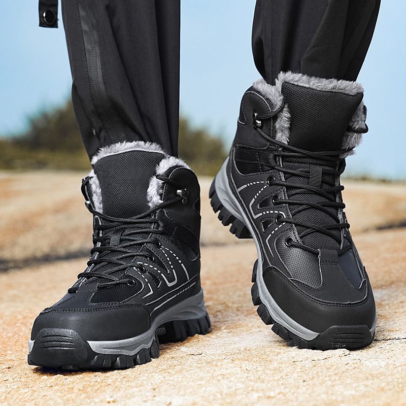 Outdoor Cross-country Mountaineering Running Shock-absorbing Hiking Shoes_vogvips.com