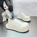 New American Style Black And White Round Mic-key Big Toe Shoes For Women Versatile Retro Thick Sole Height_vogvips.com