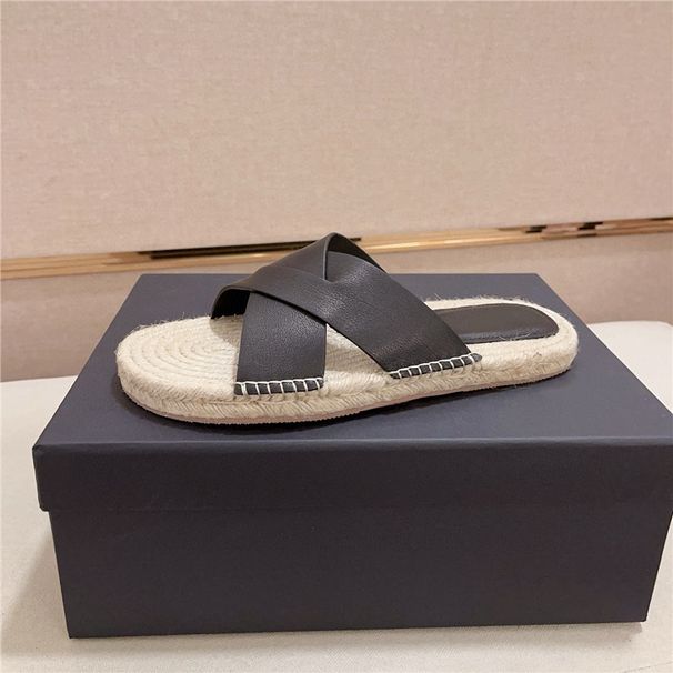European Slippers 2025 Summer Trendy Brand Outdoor Slip-On Men's Straw Fisherman Sandals_vogvips.com