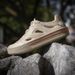 Men's Women's Fashionable Water Shoes Casual Two-Way Beach And Garden Platform Clogs Outdoor Wear Driving Shoes_vogvips.com