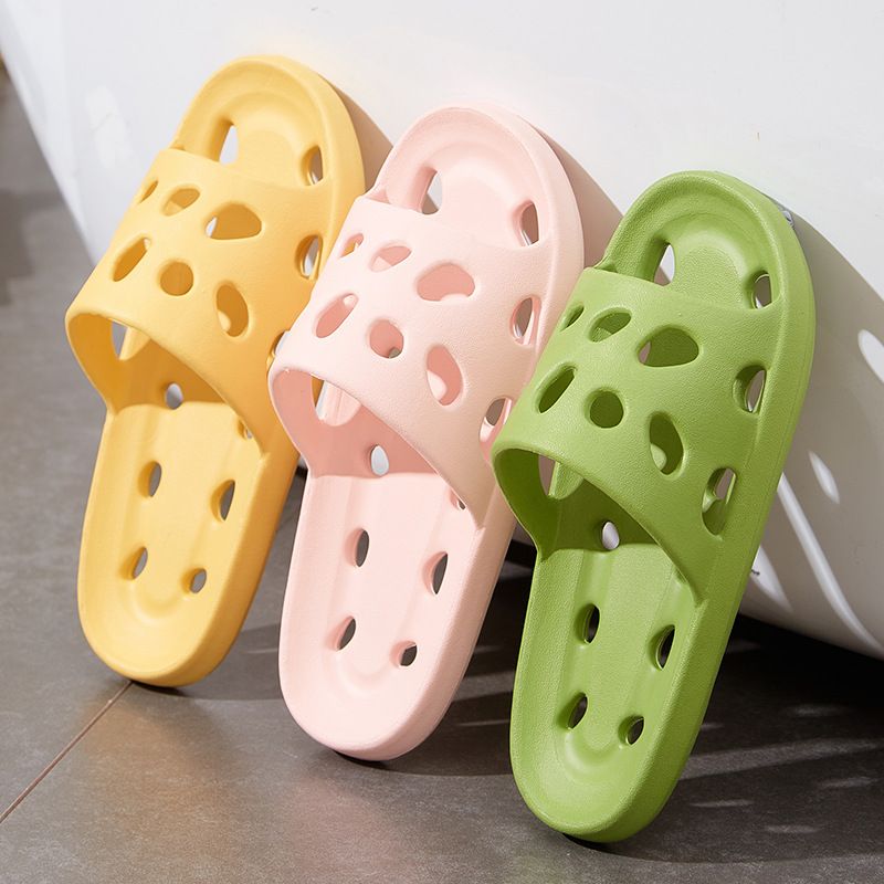 Bathroom Slippers Non-Slip Men Summer Indoor Silent Hollow Out Shower Drainage Soft Sole Bath Slippers Women_vogvips.com