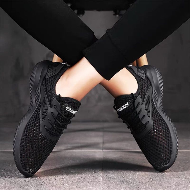 Men's Summer Breathable Flyknit Sports Shoes Lightweight Outdoor Casual Hollow Design plus Size Single Shoes_vogvips.com