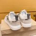 Large Size Personalized Skull Skateboard Ins Trendy Sports Board Shiny Fashionable Men's Shoes_vogvips.com