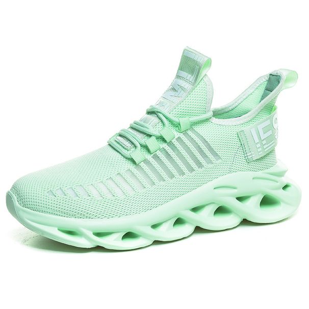 2025 New Breathable Large Men's For Height Increase, Youth Fashion, Leisure, Sports, Lightweight Running Shoes_vogvips.com
