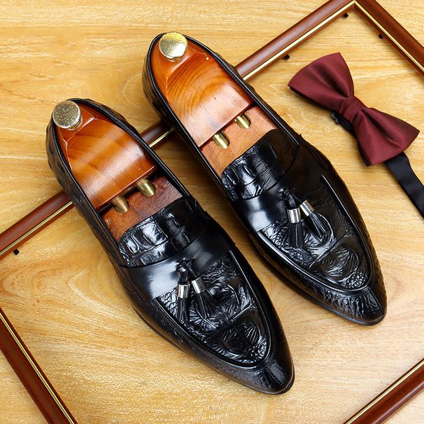 Crocodile embossed leather shoes new formal single shoes men's British men's shoes fringe casual leather shoes Plus size fashion shoes_vogvips.com