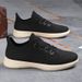 2025 Hot Selling Couple's Sports Lightweight Breathable Fly Woven Casual And Women's Running Shoes, Men's Shoes_vogvips.com