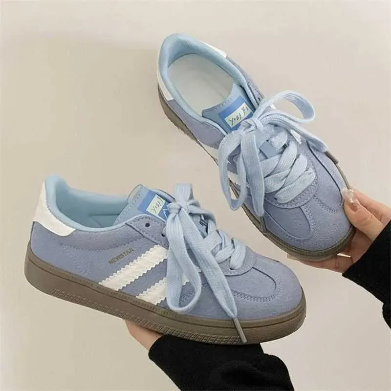 Shoes Woman 2025 Trend Casual Comfortable Lace Up Flats Tennis Breathable Walking Jogging Shoe Womens Sneakers XJ250529_vogvips.com