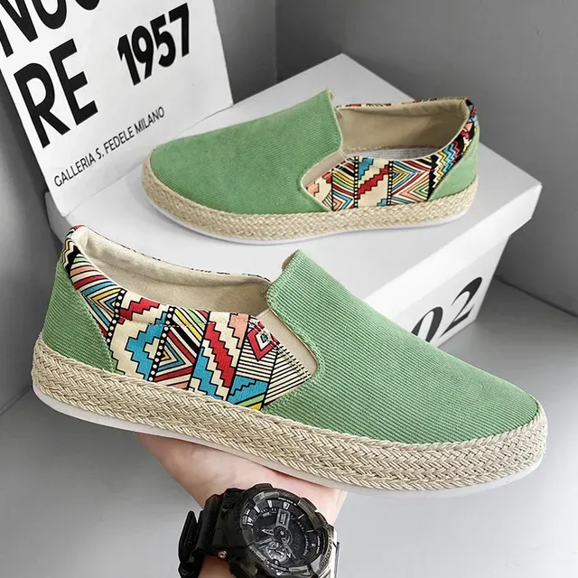 2022 New Men Sneakers Casual Summer Low-top Corduroy Fisherman's Lazy Slip-on Cloth Trendy Men's Shoes_vogvips.com