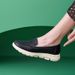 B888-12025 Autumn Winter New Plus Size Casual Fashion Non-Slip Soft Sole Mom Shoes For Women_vogvips.com