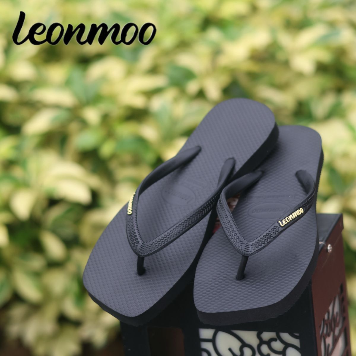 Thailand LEONMOO Women's Slippers Summer Outdoor Non-Slip Flip-Flops Beach Vacation Slippers For Women_vogvips.com