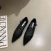 Red Pointed Mary Jane Shoes, Children's New 2025 Niche Design, Soft Soled Bean Shoes With Skirt, Single Shoe_vogvips.com