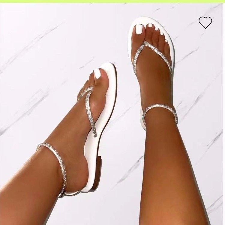 Independent Station 2025 New Cross-Border Plus Size Shoes Rhinestone Outdoor Women's Thong Flat Roman Sandals_vogvips.com