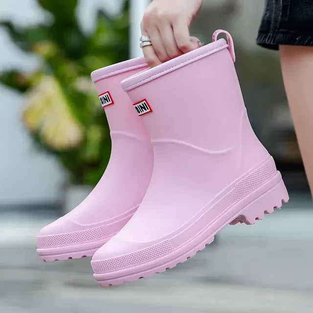Women Low Non-slip Kitchen Rain Shoes Water Woman Rubber Garden Galoshes Slip-on Rainboots Short Boots 231030_vogvips.com