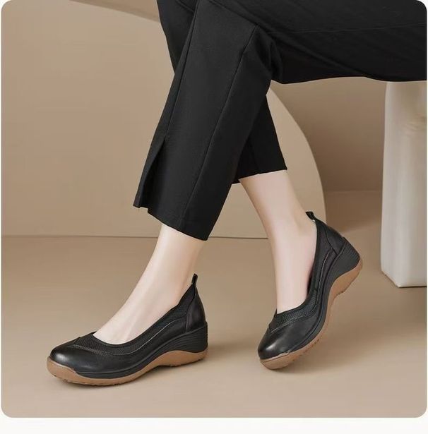 Soft Sole Comfortable Mother Rocking Women's Shoes Breathable Casual Shallow Mouth Single Shoes Lazy Shoes_vogvips.com