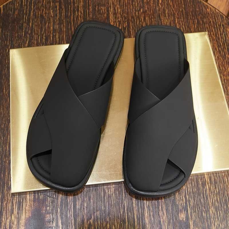 Casual Niche Trendy Brand Odor-resistant Lightweight Soft-soled Summer Slippers For Outdoor Wear 2025 European Edition_vogvips.com