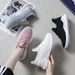 2025 New Sports For Female Students Korean Style Trendy Running White Breathable Mesh Shoes Wholesale_vogvips.com