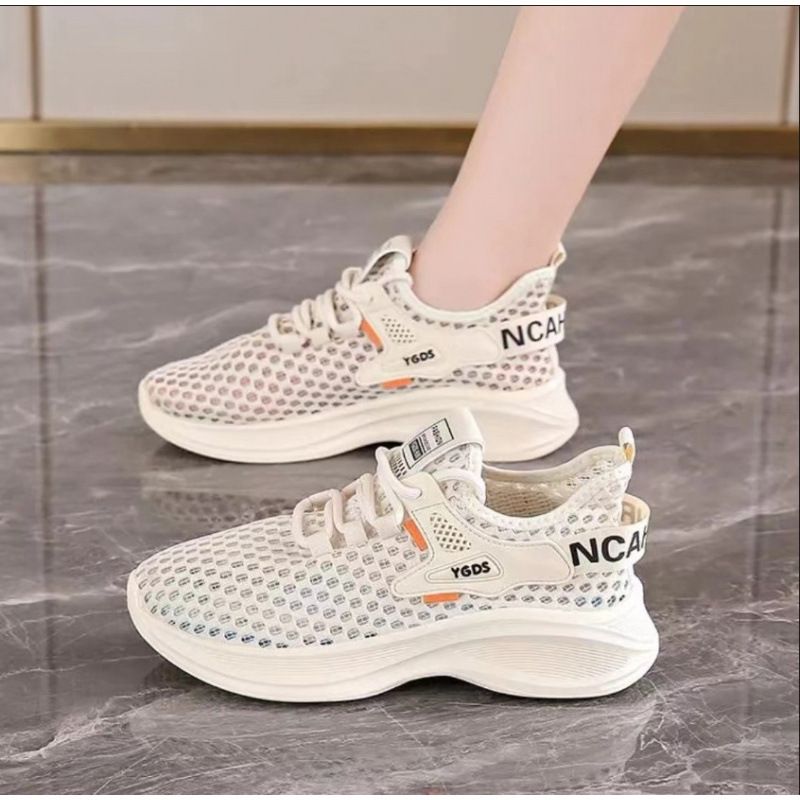 Summer New Exclusive Breathable Thin Hollow Mesh Lightweight Running Yeezy Sports Unisex Shoes Casual_vogvips.com