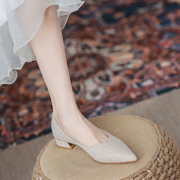 Sharp Pointed Flat Single For Women, New Sparkling Fairy Bridesmaid Versatile Shallow Mouth Scoop Shoes, One Foot_vogvips.com
