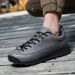 New Anti-splashing Water Mid-top Warm Outdoor Hiking Shoes Hiking Shoes_vogvips.com