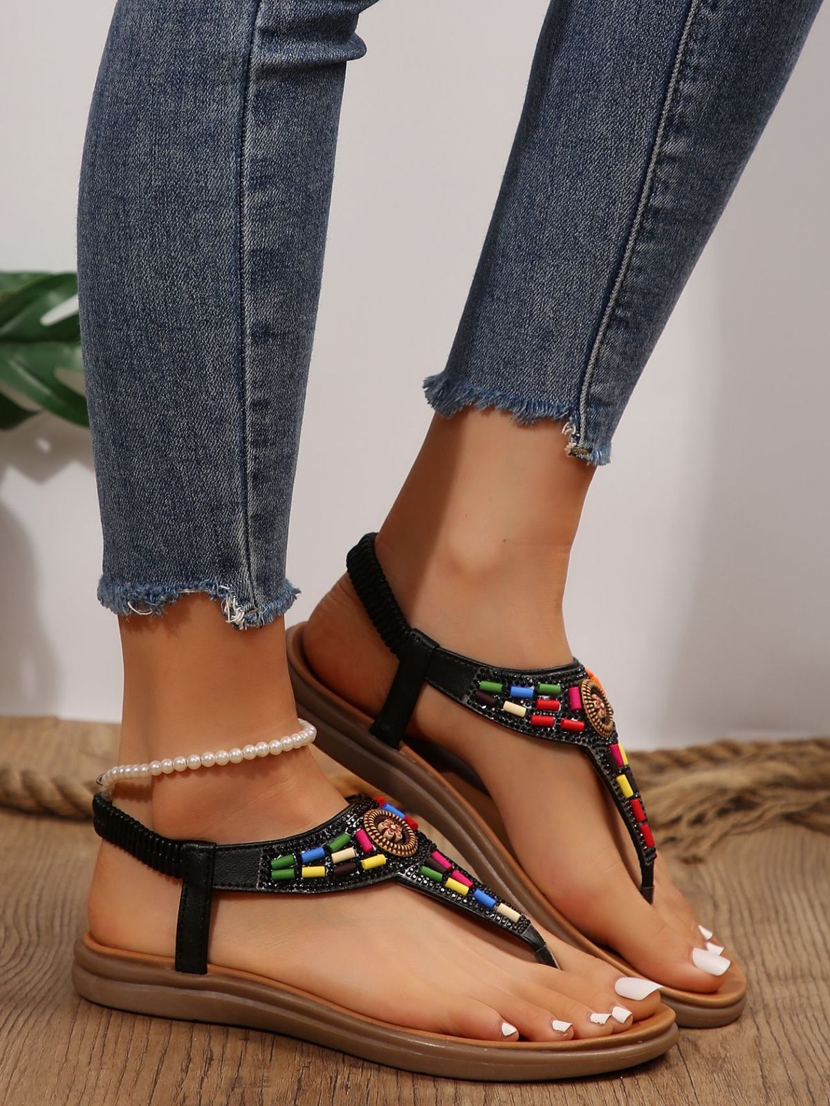 New Flat Fashion Flip-flop Casual Beaded Beach Sandals_vogvips.com