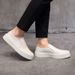 Control 148 Fashion One Step Le Fu 2025 Autumn New Versatile Leather Casual Bean Shoes Men_vogvips.com