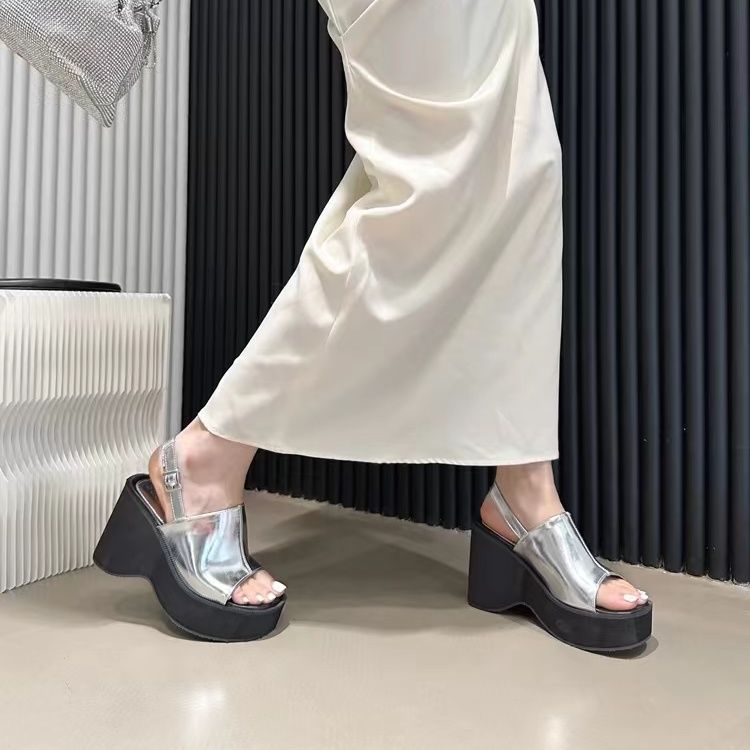 Internet Famous Slope Heel High Heels Sexy Slippers For Women To Wear In Summer. Instagram Damp Sponge Cake Thick Sole_vogvips.com