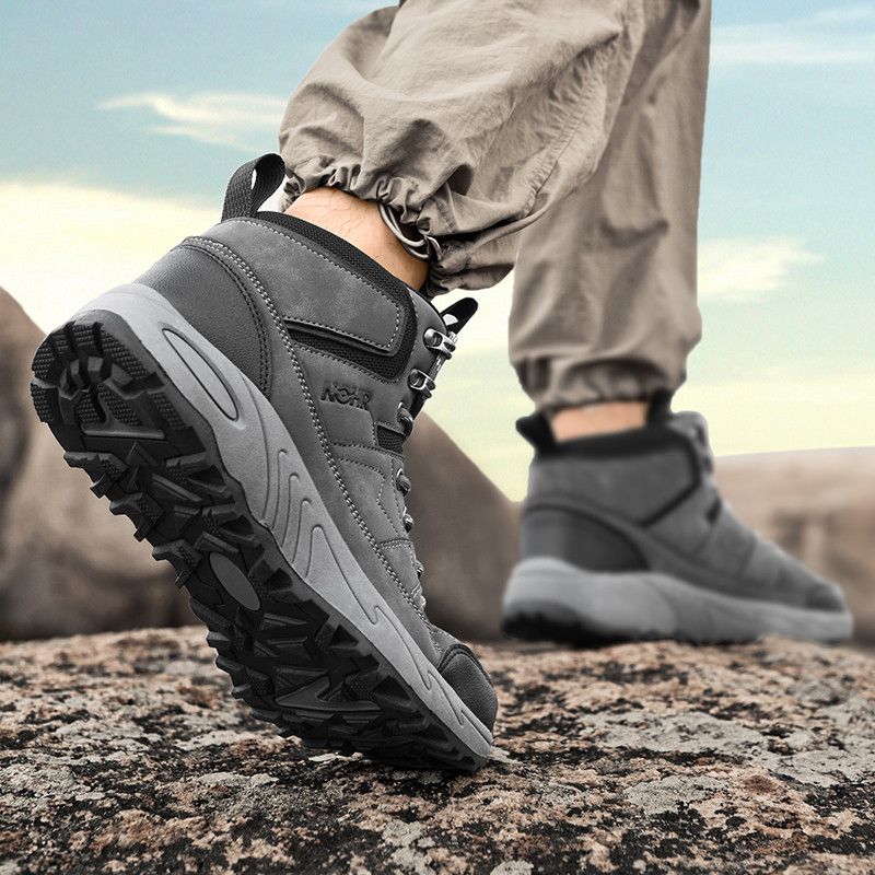 Casual Breathable Men's Shoes Non-slip Casual Outdoor Hiking Shoes Sports Shoes_vogvips.com