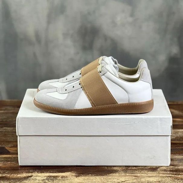 New Style Original Margiela Style Training Versatile Lace-up Unisex Casual Shoes Comfortable Flat Couple White Sneakers_vogvips.com