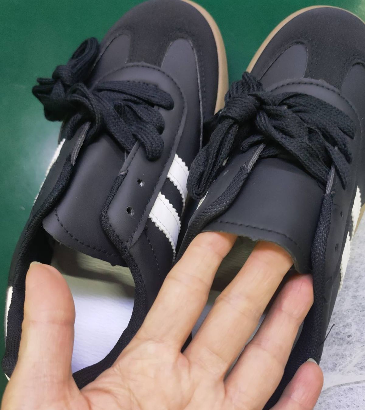 Women's Chunky Sneakers Retro Platform Shoes Breathable Mesh Lace-Up Casual Fashion White & Black Trainer Shoes For Women_vogvips.com