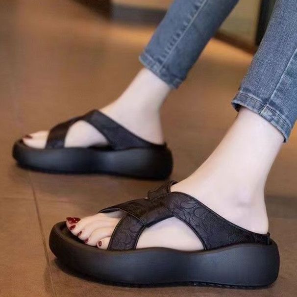 Cool Slippers For Women's Summer Outdoor Wear 2026 New Style Thick Soled Beach Sandals Fashionable One Piece Drag_vogvips.com