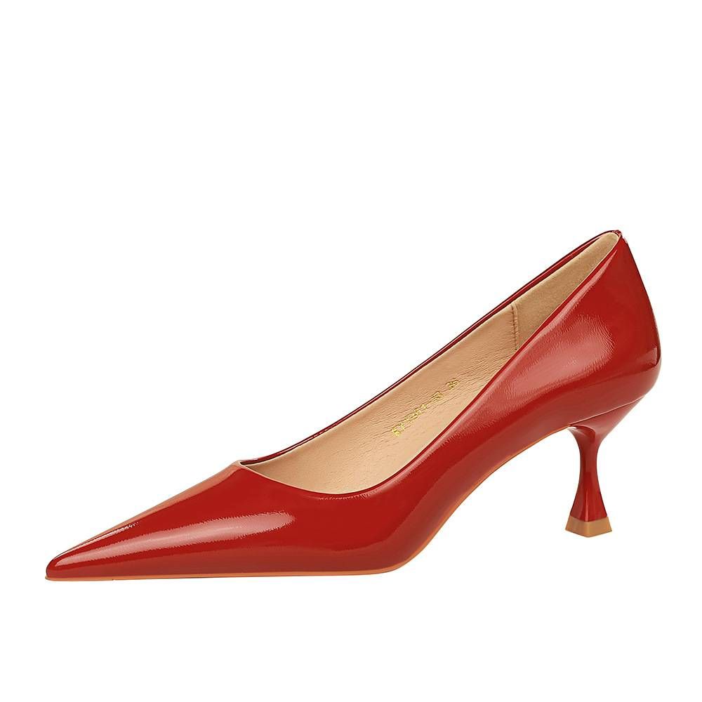 Women's Pointed Toe Pumps – Shiny Patent Leather High Heels (Office & Party Ready)_vogvips.com