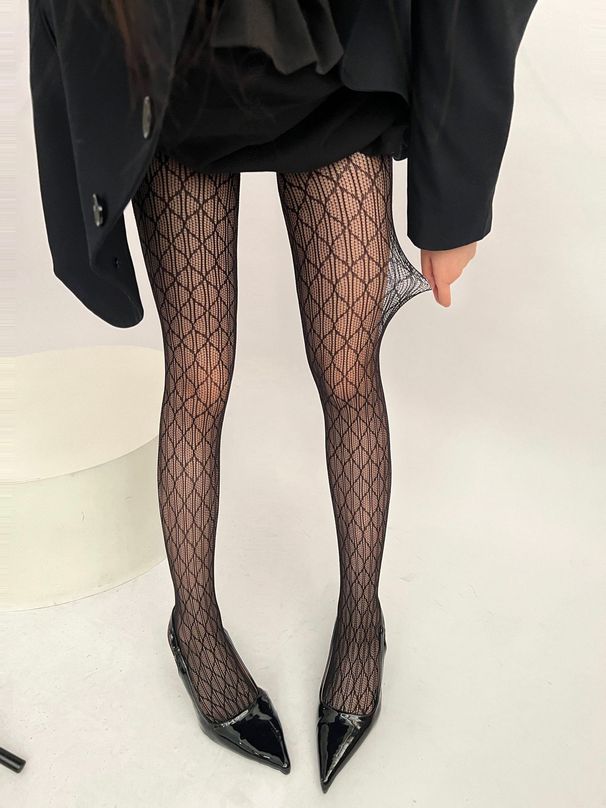 Silk Stockings Romantic Vertical Diamond Hollow Lace Fishnet Stockings Pure Desire Style White Anti Snagging Bottoming Pantyhose_vogvips.com