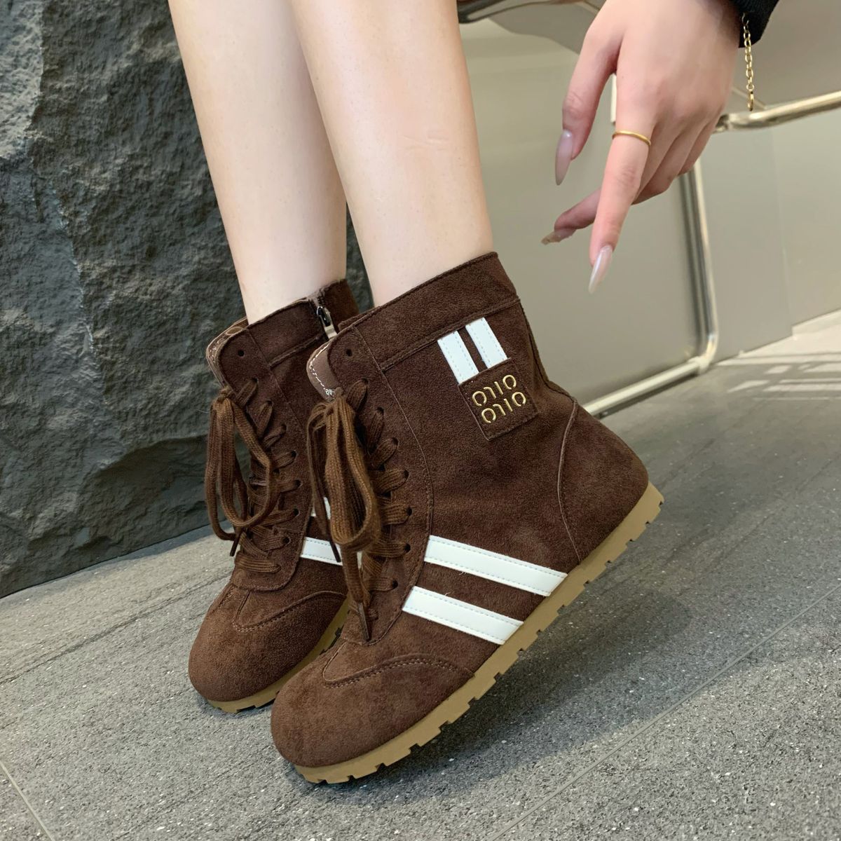 Women Boxing Boots Women's Training 2025 New Fashion Boxing High-Top Shoes High-End Flat Lightweight Comfortable Martin Boots_vogvips.com