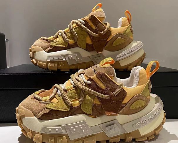 Celebrity Super Hot Dad Shoes Thick Sole New Tire Shoes Genuine Leather Non Slip Men's Shoes Sports Shoes_vogvips.com