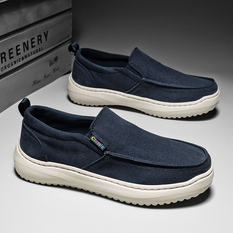 2026 Summer New Men's Slip-On Canvas Soft Sole Lightweight Casual Shoes Breathable Fashionable Slip-Ons_vogvips.com