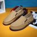 Canvas loafers Spring summer breathable men's casual shoes over feet_vogvips.com