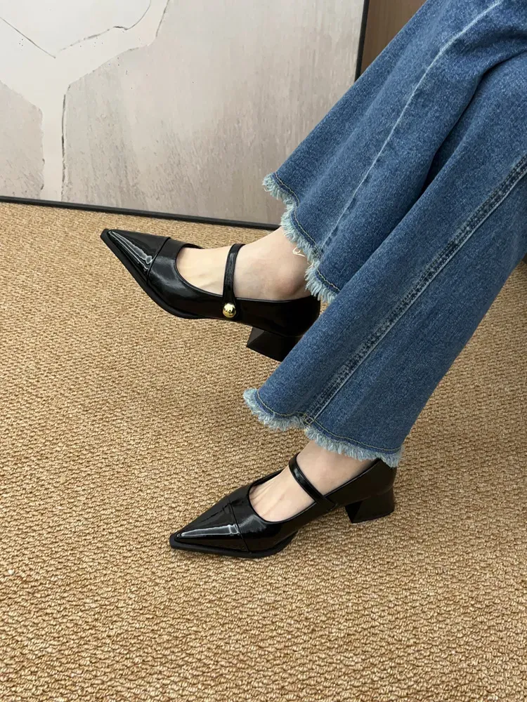 Women's Shoes New Design Chunky Heel Gentle Vintage Minimalist Style Triple Black Commuter Shoes Free Shipping_vogvips.com