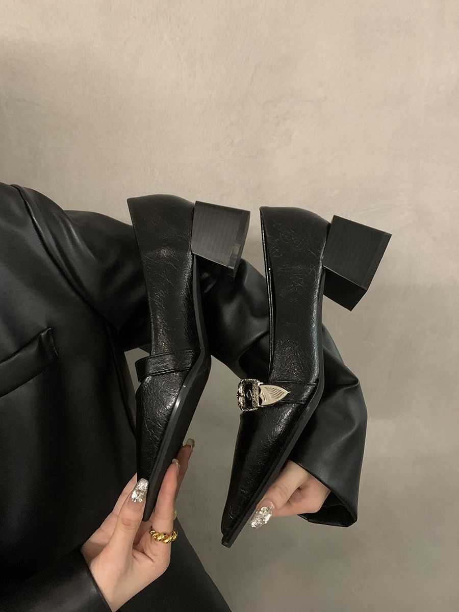Thick-heeled Black Pointed-toe Hih-heeled Women's Shoes 2024 New Korean-style French Retro Leather Loafers For_vogvips.com