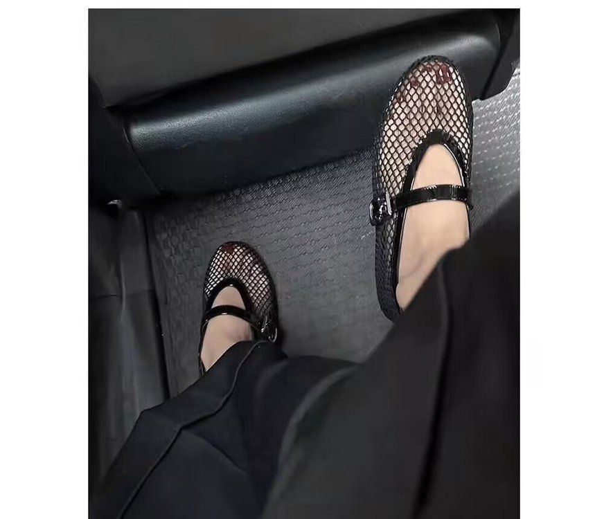 Outer Size Metal Buckle Flat For Women's Outdoor Wear 2025 Summer New Fashionable Versatile Casual Sandals_vogvips.com