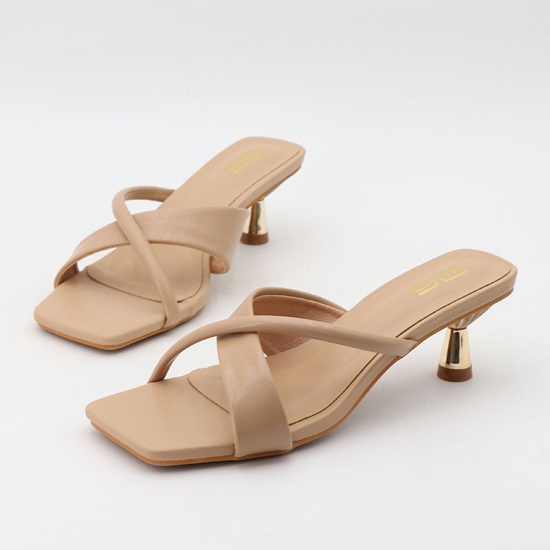 Women's Shoes Summer New Square Toe Low Heel Sexy Sandals For Wear Outside, Versatile Fashion Stiletto Heel Plus Size Black Slippers_vogvips.com