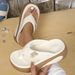The New Thick-soled And High-soled Summer Flip-flops Increase Height, Are Fashionable And Simple, And Fit The Feet. They Can Be Worn Outside_vogvips.com