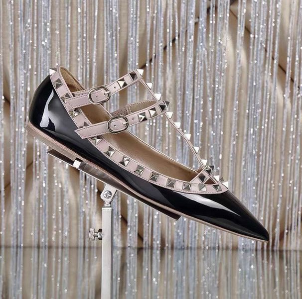 2026 Autumn Rivet New Pointed Toe Genuine Leather Lace-Up Heels Studded Shallow Mouth Socialite Flat Shoes For Wome_vogvips.com