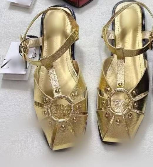 Shoes Women's Shoes Style Solid Color Simple Fashionable Outerwear Sandals Slippers Hardware Buckle For Formal & Casual_vogvips.com