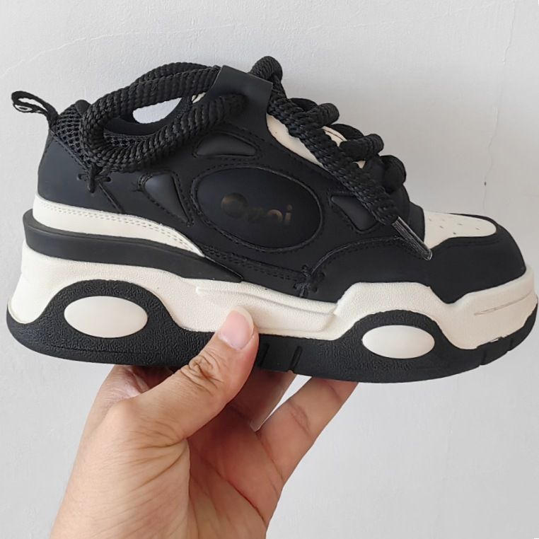 China-Chic High Profile Thick Soled Plush Sneakers 2025 New Versatile Lovers Color Matching Daddy Shoes Casual Women_vogvips.com