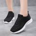 Women's Running Shoes Lightweight Soft Sole Mesh Sports Shoes 2024 New Summer Breathable Versatile Black Work Shoes_vogvips.com