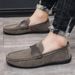 Spring And Summer New Bean For Breathable Lightweight Cloth Trendy Feet Covering Driving Soft Sole Men's Shoes_vogvips.com